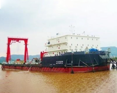 2018年 中石油天津大港油田建造的多用途铺缆船 DP1